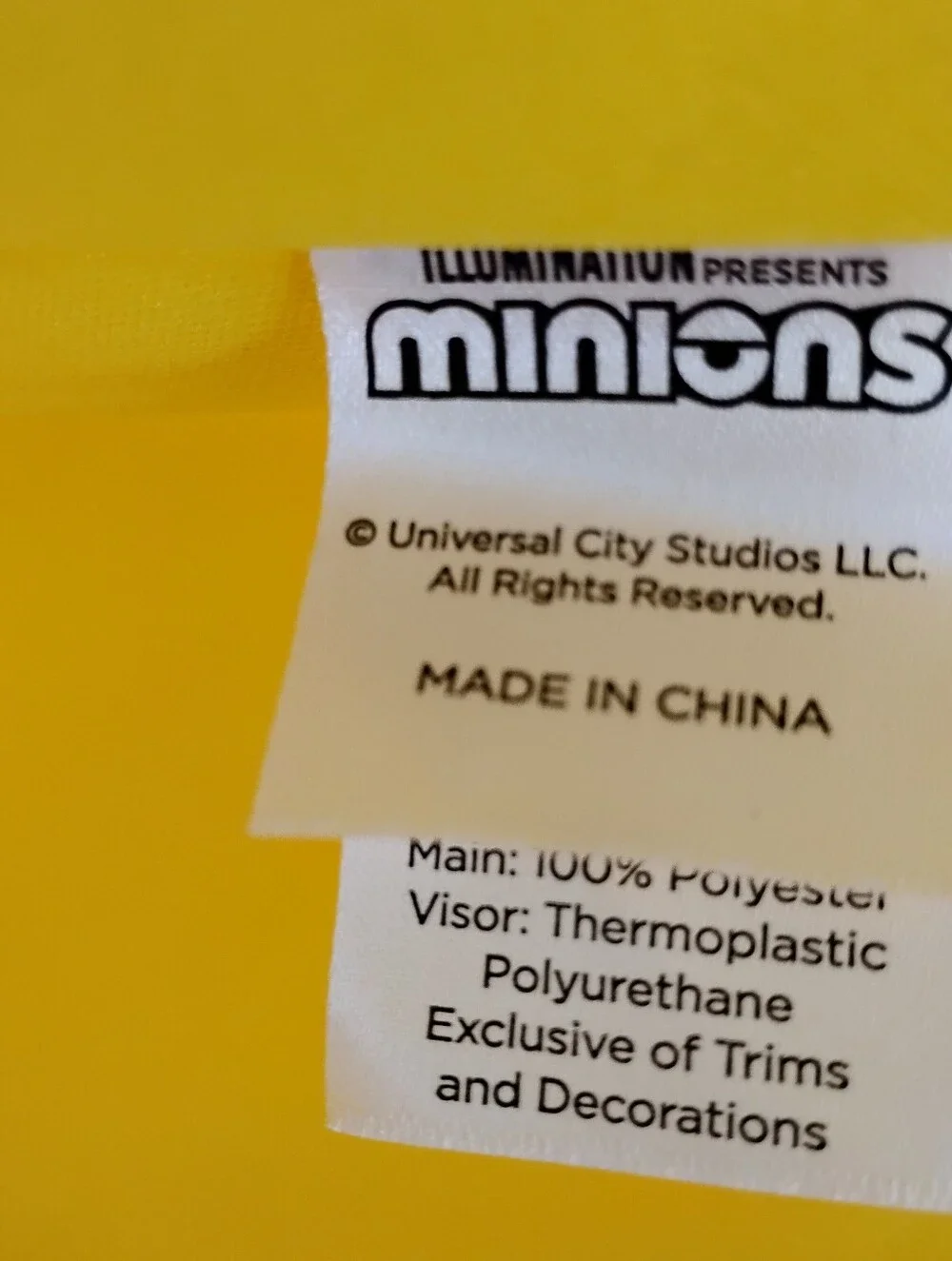 Minion-Inspired Yellow Adults Costume Tee with Character Headpiece
